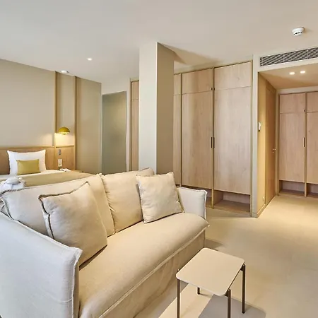 Marina By Urh Hotel